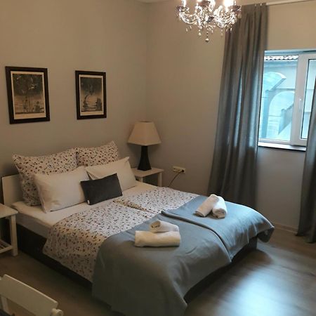 Flat In Varna, Central Location, Close To Beach Екстериор снимка