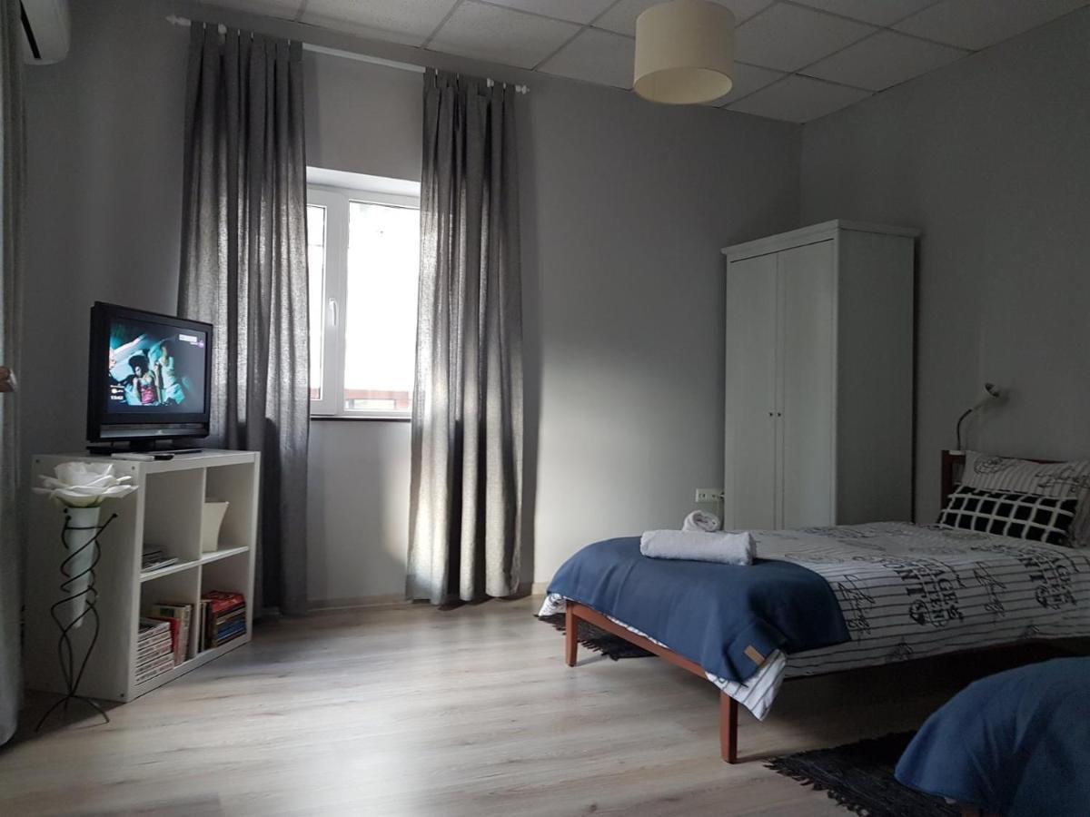 Flat In Varna, Central Location, Close To Beach Екстериор снимка